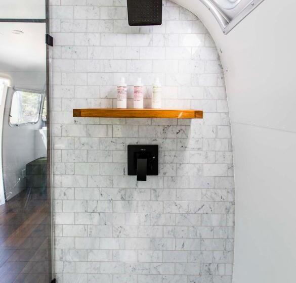 בית מלון כפרי Autocamp Yosemite