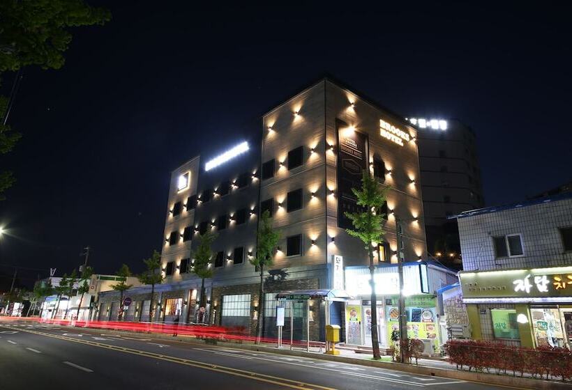 Brooks Hotel Tongyeong