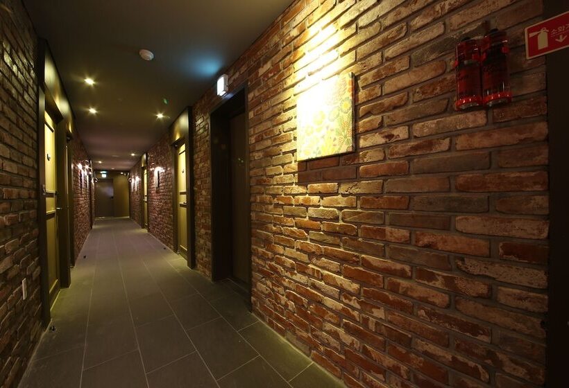 Brooks Hotel Tongyeong