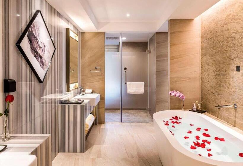 בית מלון כפרי Mercure Chengdu Huapaifang