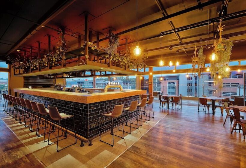 Protea Hotel By Marriott Pretoria Loftus Park