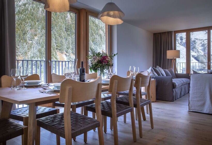 Radisson Blu Hotel Reussen, Andermatt