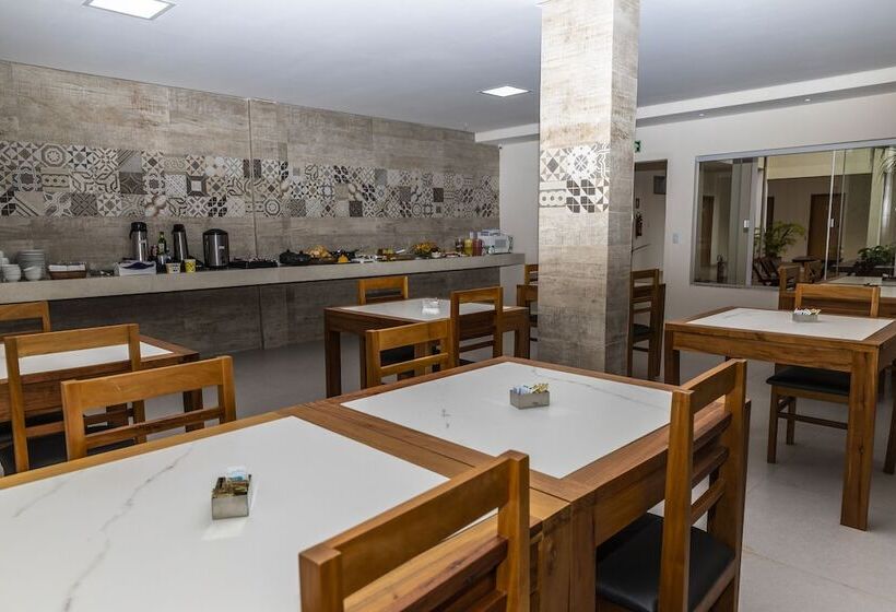 בית מלון כפרי Vila Real