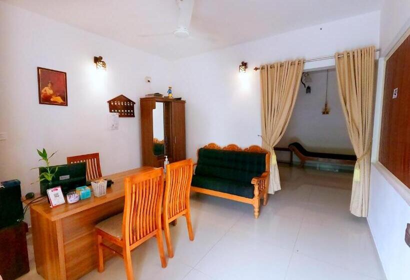 リゾートホテル Green Cove Munnar