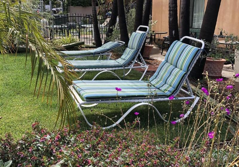 ユースホステル Casa Del Sol