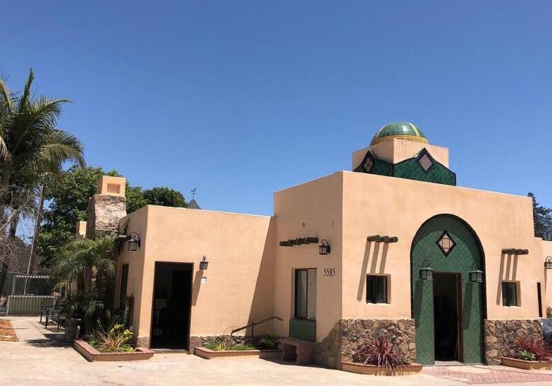 ユースホステル Casa Del Sol