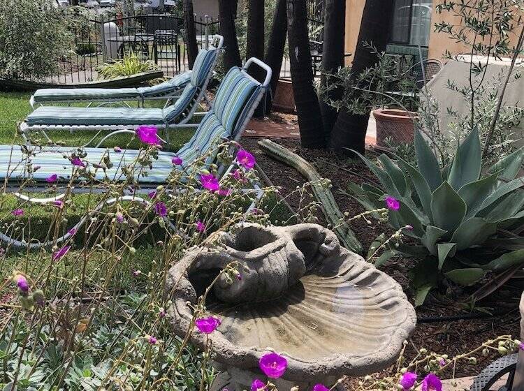 ユースホステル Casa Del Sol