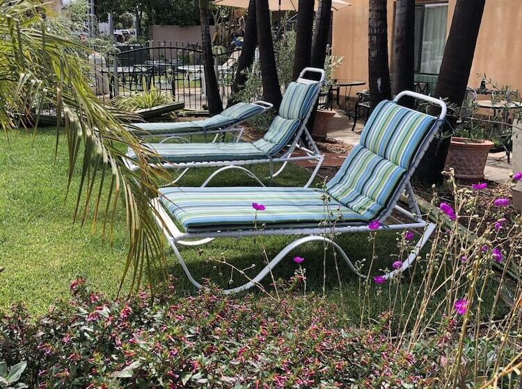 ユースホステル Casa Del Sol