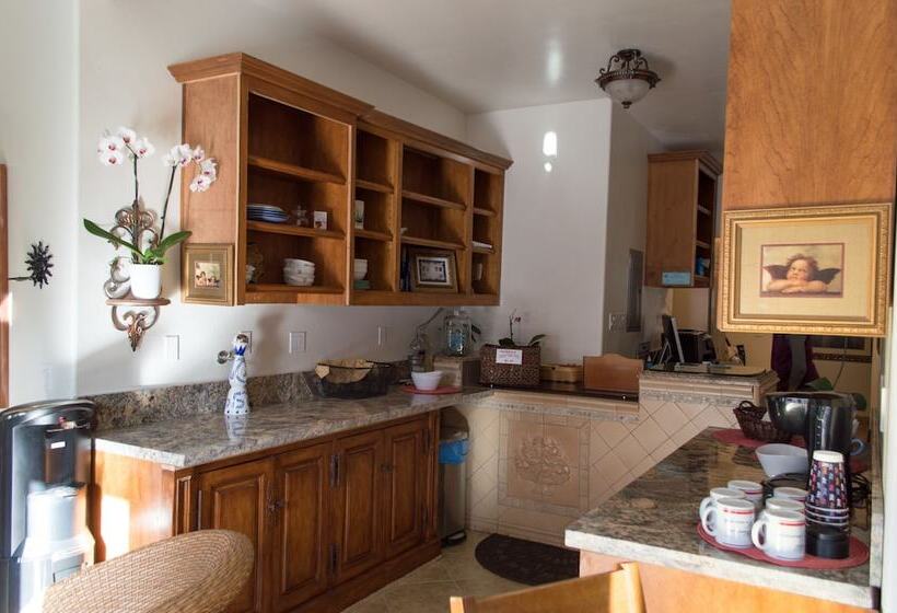 ユースホステル Casa Del Sol