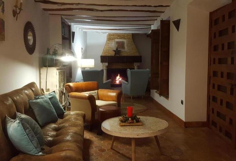 فندق صغير La Posada De Chinchilla