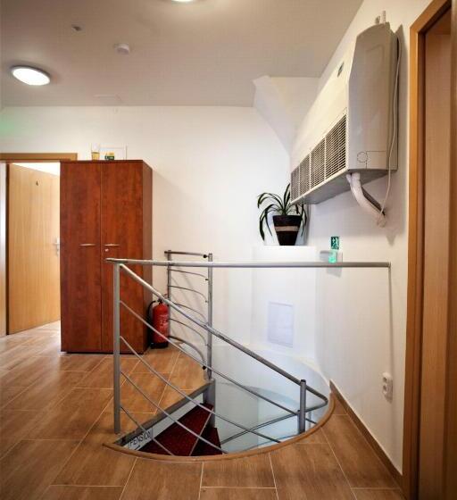 ユースホステル Penzion U Pidly