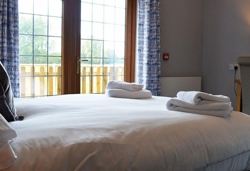 مبيت وإفطار Dog & Crook Braishfield