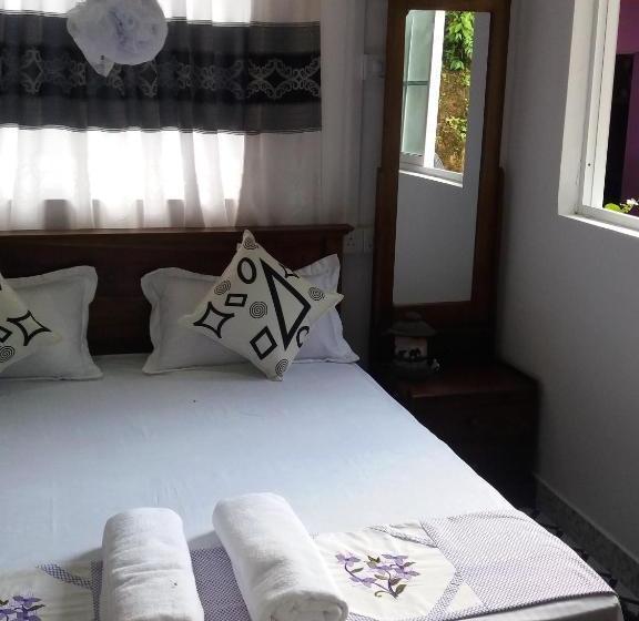Bed and Breakfast Nilu Villa