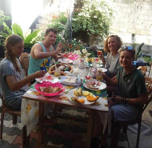 Bed and Breakfast Nilu Villa