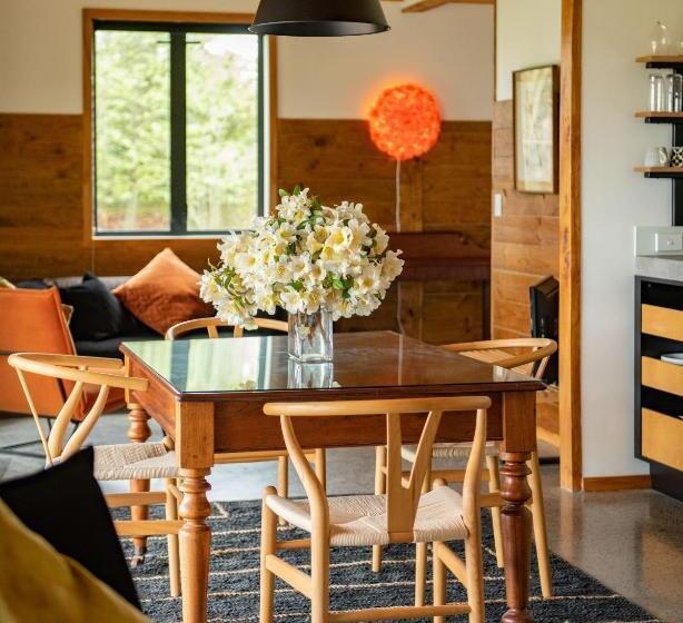 مبيت وإفطار River Road Retreat