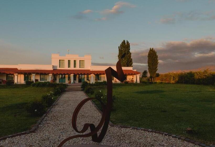 تختخواب و صبحانه Villa Trinidad Guesthouse