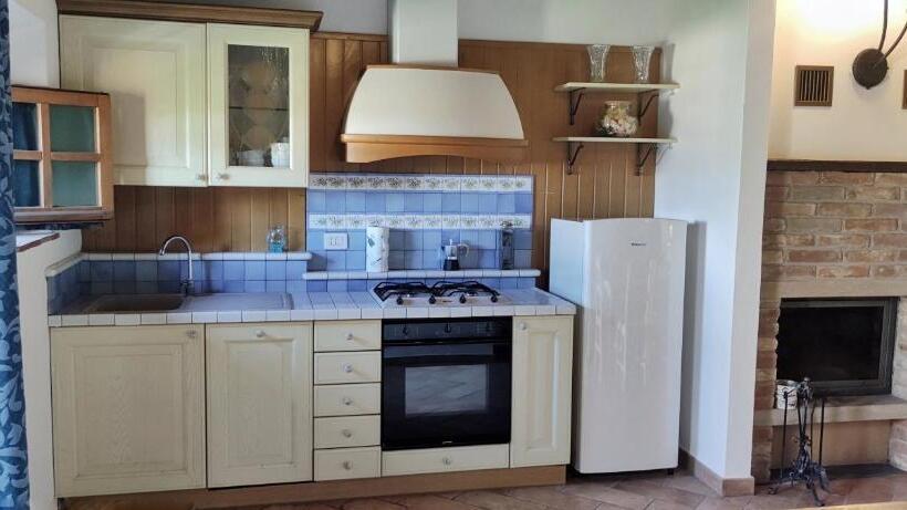 فندق Agriturismo Santa Cristina