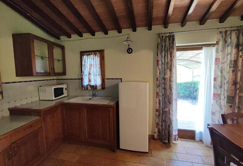 فندق Agriturismo Santa Cristina