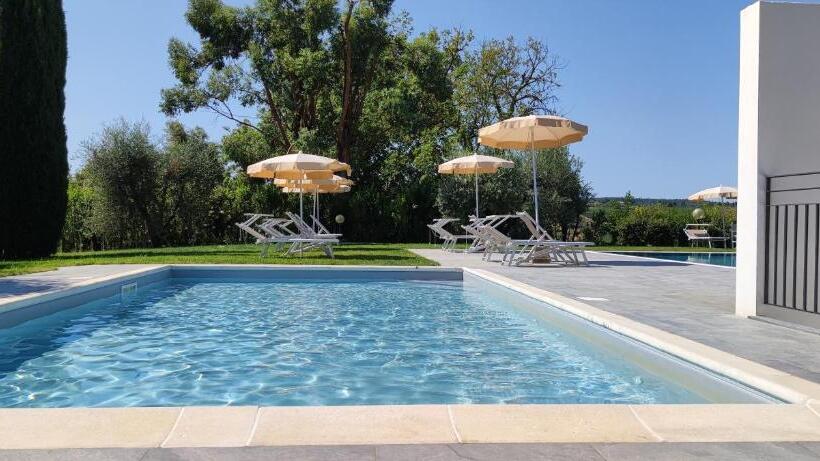 فندق Agriturismo Santa Cristina