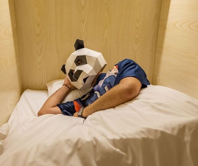 Kapselhotel Panda Pod