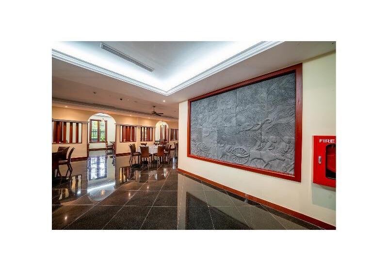 Отель De La Renaissance