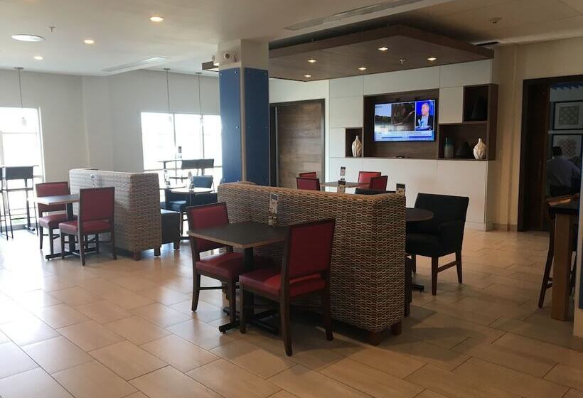 酒店 Holiday Inn Express & Suites Junction, An Ihg