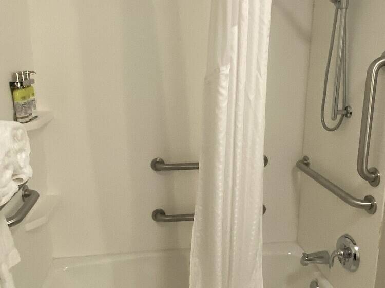 ホテル Holiday Inn Express & Suites Junction, An Ihg