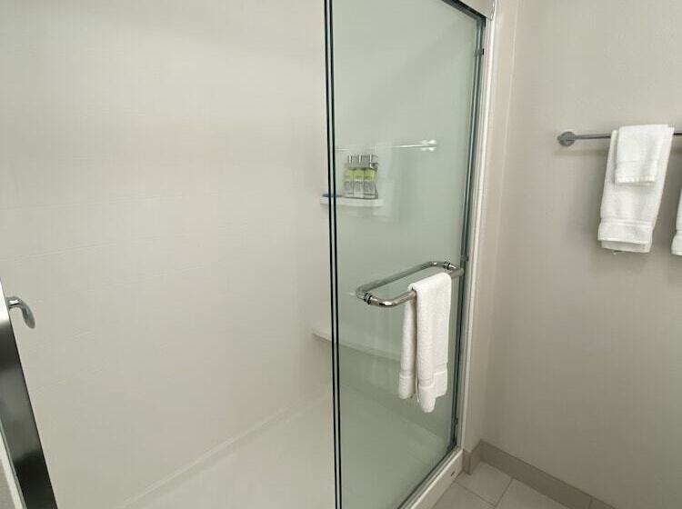 ホテル Holiday Inn Express & Suites Junction, An Ihg