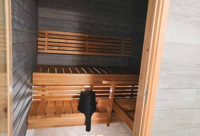 בית מלון כפרי Li Ujevaara