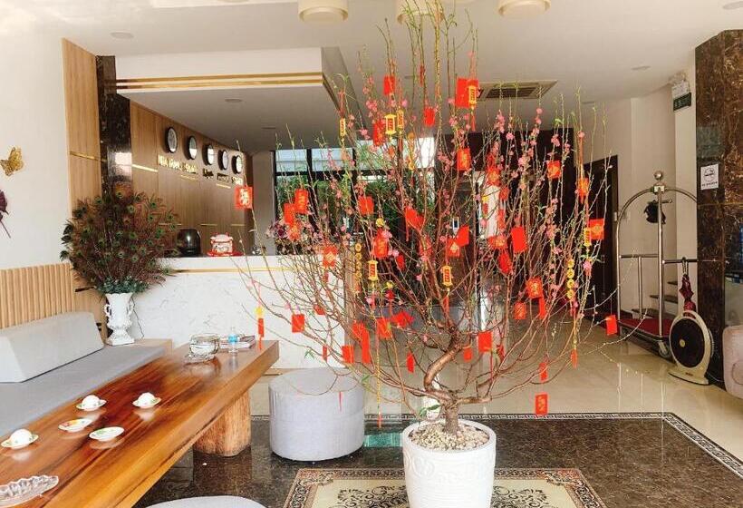 هتل Lily Apartment