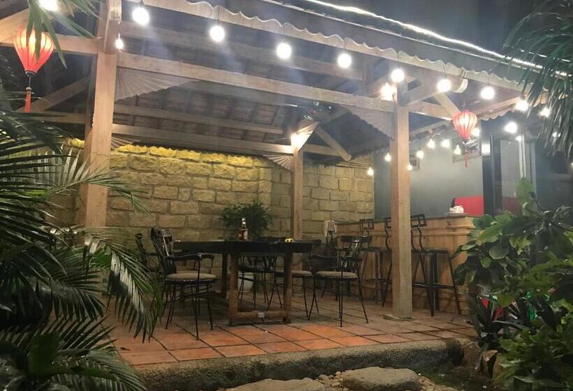 هتل Lily Apartment