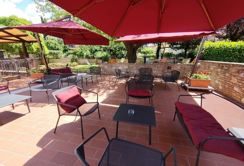 ホテル Locanda Giustini