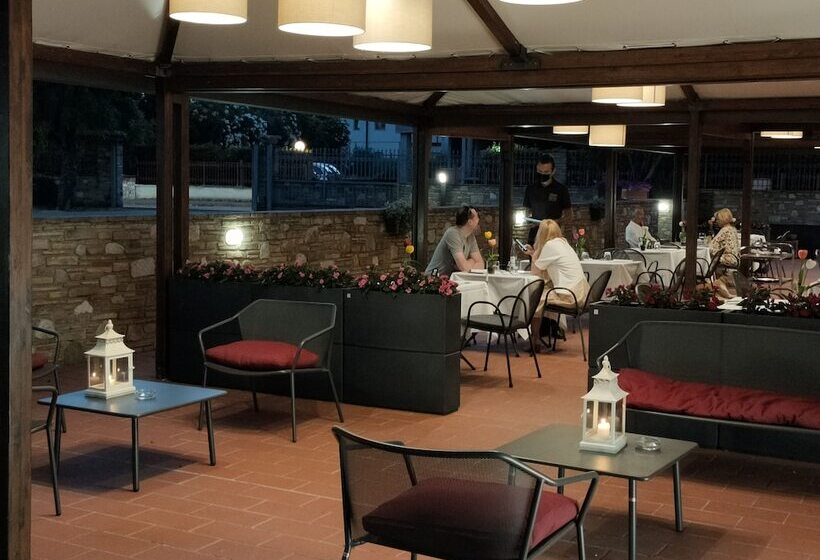 ホテル Locanda Giustini