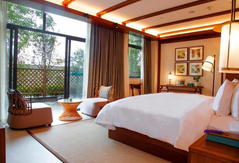 Отель Mount Qingcheng Grand