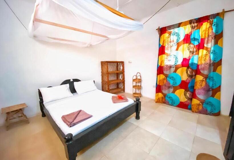 هتل Papaya Guest House Nungwi