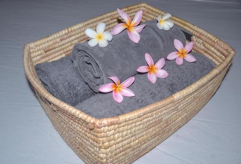 هتل Papaya Guest House Nungwi