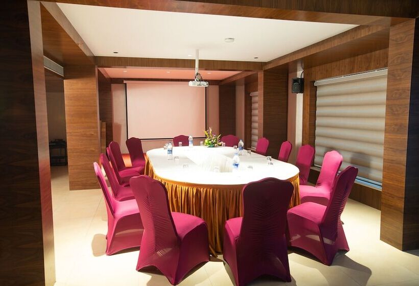 Отель Span International