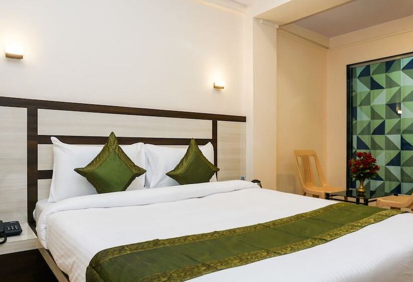 فندق Treebo Hillway Inn Main Market