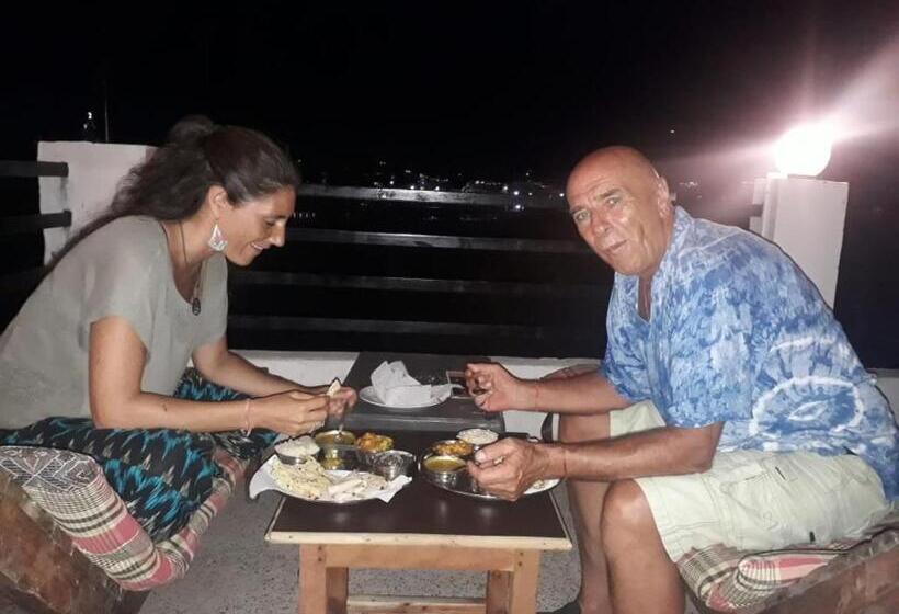 فندق Zoola Palace