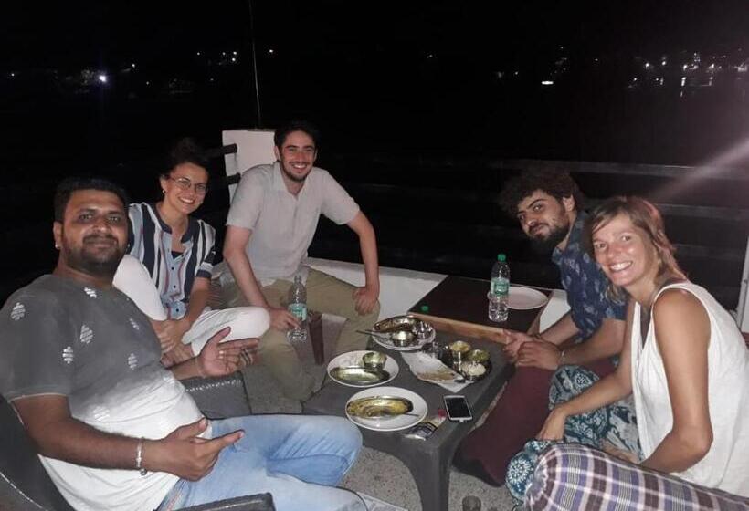 فندق Zoola Palace