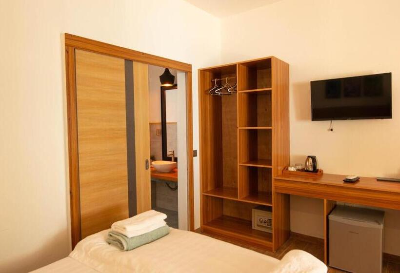 پانسیون Trip Villa