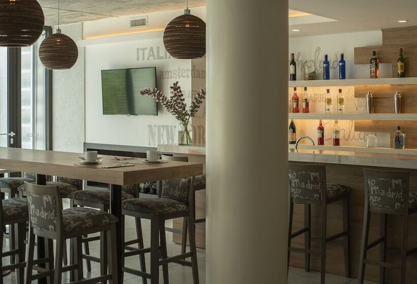 T Design Hotel Boutique