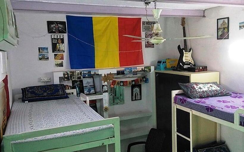 هاستل Zigzag Homestay