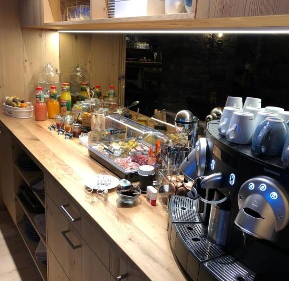 ベッドアンドブレックファースト Boutique Lodge Spycher