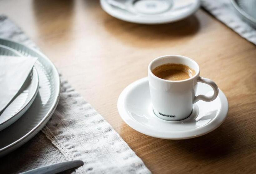 ベッドアンドブレックファースト Boutique Lodge Spycher