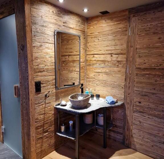 ベッドアンドブレックファースト Boutique Lodge Spycher