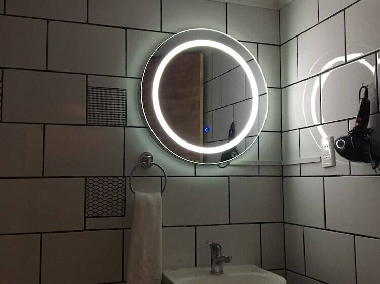 ベッドアンドブレックファースト El Encanto Del Manzano & Espacio Vittalia Spa