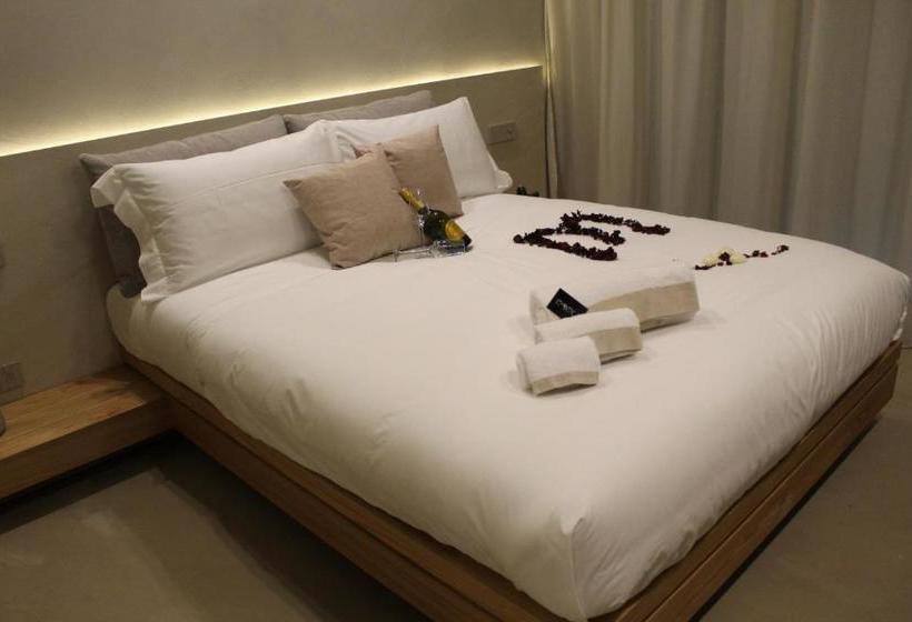 Bed and Breakfast Momoi