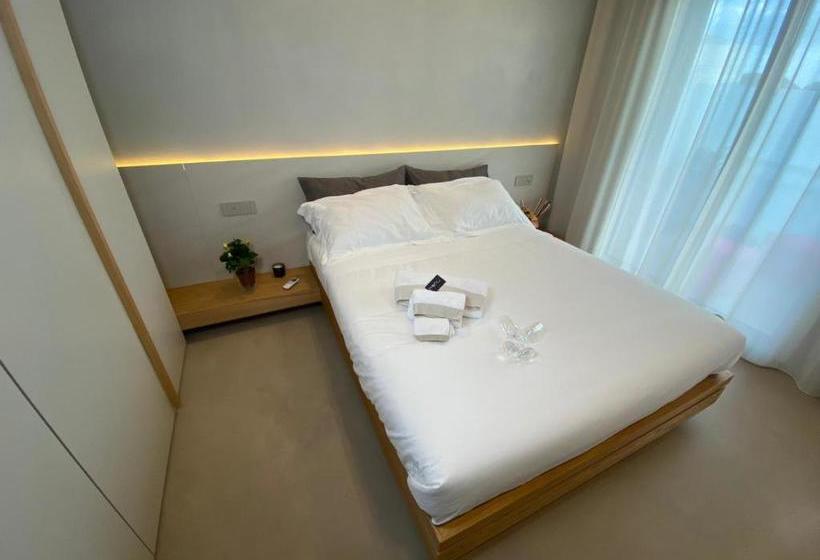 Bed and Breakfast Momoi