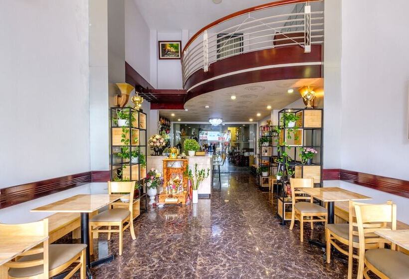 Coop S Hotel & Apartments